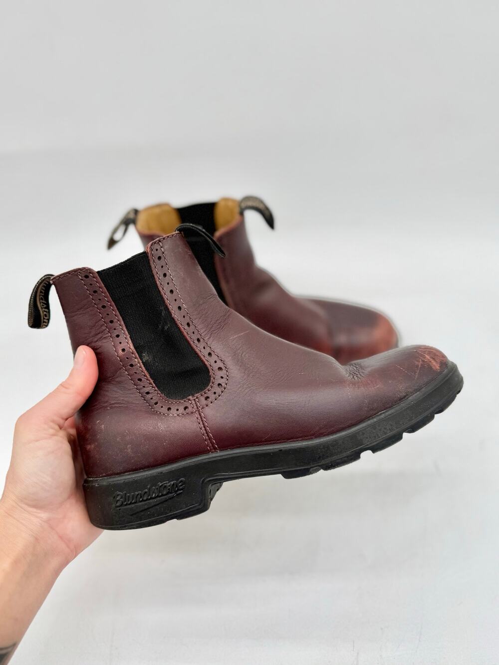 Blundstone Hightop 1352 Red/Shiraz Leather Pull-On Chelsea Boots Women's 7.5